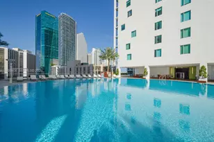 55 SE 6th St, Miami, FL 33131 - Photo 18