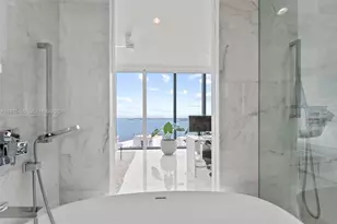 1451 Brickell Ave, Miami, FL 33131 - Photo 22