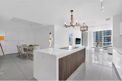 851 NE 1st Ave #2912, Miami, FL 33132 - Photo 12