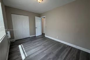 2300 Douglas St, Hollywood, FL 33020 - Photo 12