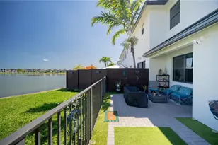 15785 NW 91st Ct, Miami Lakes, FL 33018 - Photo 28