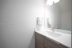 15785 NW 91st Ct, Miami Lakes, FL 33018 - Photo 24