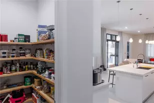 8115 NW 48th Terrace, Doral, FL 33166 - Photo 14