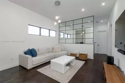 8115 NW 48th Ter, Doral, FL 33166 - Photo 22