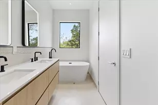 2925 SW 36th Ave, Miami, FL 33133 - Photo 50