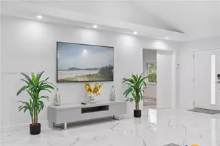 1247 Jackson St, Hollywood, FL 33019 - Photo 6