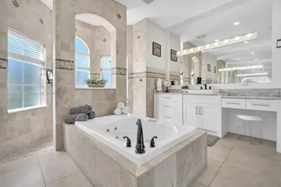 15977 SW 13th Street, Pembroke Pines, FL 33027 - Photo 32