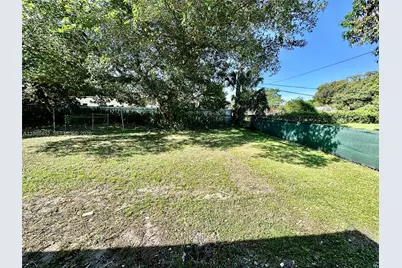 15920 Bunche Park School Dr, Miami Gardens, FL 33054 - Photo 10