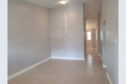 1543 SE 25th St #207, Homestead, FL 33035 - Photo 6