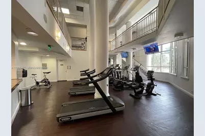 701 Brickell Key Dr #1611, Miami, FL 33131 - Photo 24
