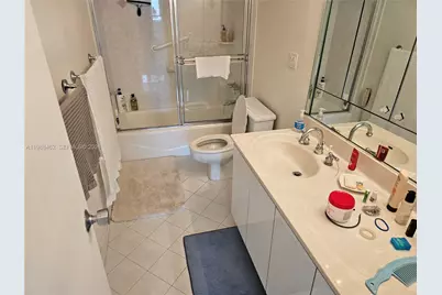 300 Bayview Dr #905, Sunny Isles Beach, FL 33160 - Photo 12