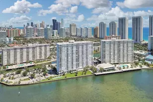 300 Bayview Dr, Sunny Isles Beach, FL 33160 - Photo 2