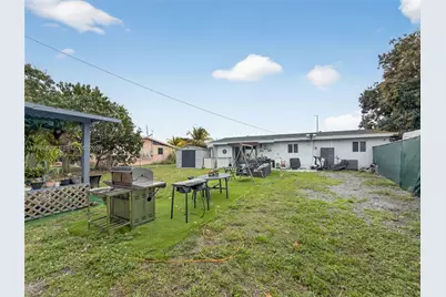 19800 NW 5th Ave, Miami Gardens, FL 33169 - Photo 20