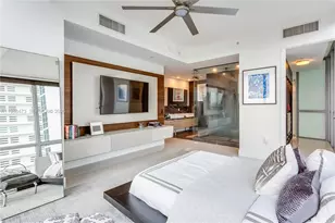 1100 Biscayne Blvd, Miami, FL 33132 - Photo 20