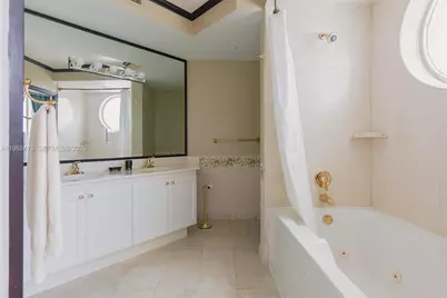 7330 Ocean Ter #20-C, Miami Beach, FL 33141 - Photo 16