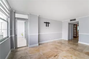 6039 Collins Ave, Miami Beach, FL 33140 - Photo 6