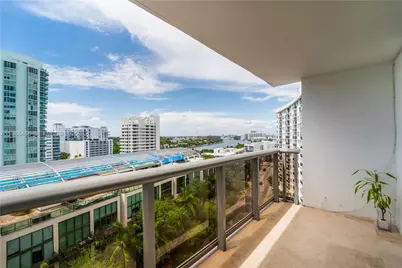 6039 Collins Ave #1229, Miami Beach, FL 33140 - Photo 24