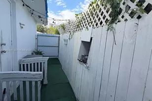 3306 SW 24th Ter, Miami, FL 33145 - Photo 12