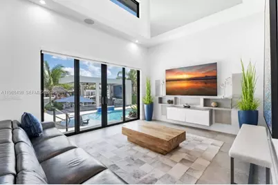 12885 N Bayshore Dr, North Miami, FL 33181 - Photo 26