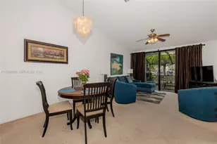 1172 NW 122nd Terrace, Pembroke Pines, FL 33026 - Photo 10