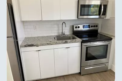 1815 NW 1st Ct #1, Miami, FL 33136 - Photo 6