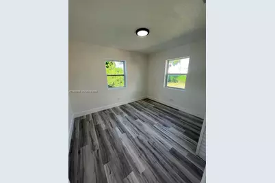 743 NW 77th Ter, Miami, FL 33150 - Photo 16