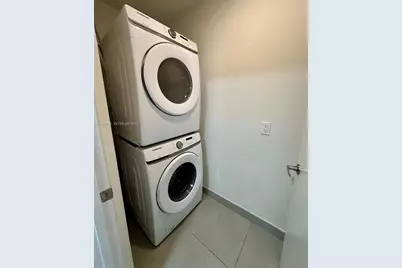 19380 NE 26th Ave #305, Miami, FL 33180 - Photo 10