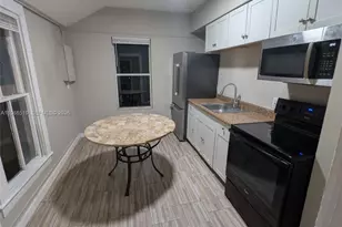 700 Boston Ave, Fort Pierce, FL 34950 - Photo 10