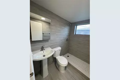 619 SW 7th Ave #2, Miami, FL 33130 - Photo 4