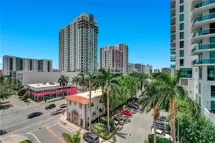 350 NE 24th St, Miami, FL 33137 - Photo 12