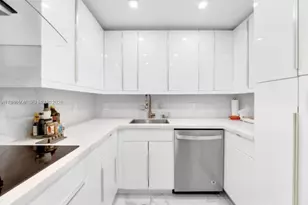 2500 Parkview Dr, Hallandale Beach, FL 33009 - Photo 8