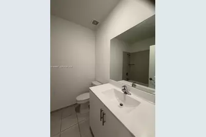 1031 SE 27th Ter #1031, Homestead, FL 33035 - Photo 6