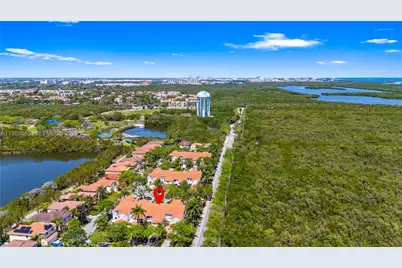 1120 Canella Ln, Hollywood, FL 33019 - Photo 32