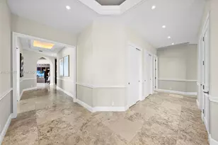 10 Edgewater Dr, Coral Gables, FL 33133 - Photo 46