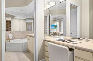 10 Edgewater Dr, Coral Gables, FL 33133 - Photo 40