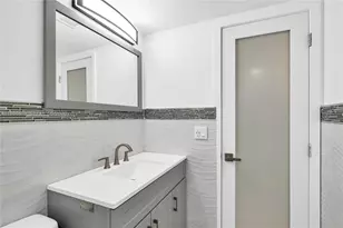 2801 NE 183rd St, Aventura, FL 33160 - Photo 28