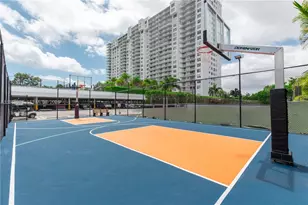 2801 NE 183rd St, Aventura, FL 33160 - Photo 36