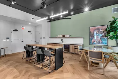 121 NE 5th St #2304, Miami, FL 33132 - Photo 28