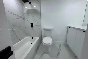 3890 W 8th Way, Hialeah, FL 33012 - Photo 12