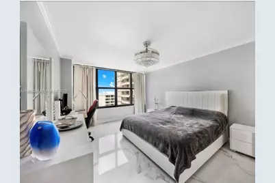 2500 Parkview Dr #2119, Hallandale Beach, FL 33009 - Photo 14