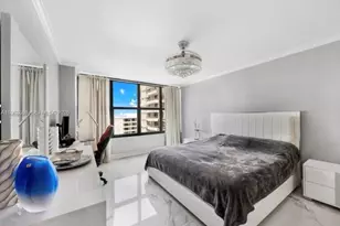 2500 Parkview Dr, Hallandale Beach, FL 33009 - Photo 14