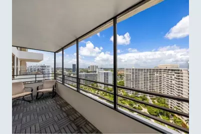 2500 Parkview Dr #2119, Hallandale Beach, FL 33009 - Photo 2