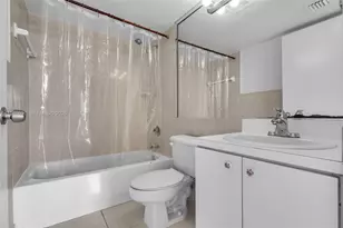 8320 NW 8th St, Miami, FL 33126 - Photo 6