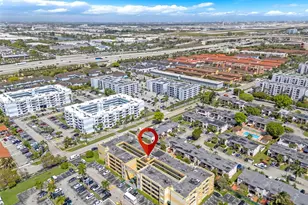 8320 NW 8th St, Miami, FL 33126 - Photo 16