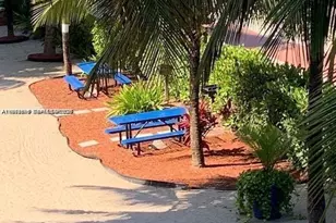 6039 Collins Ave, Miami Beach, FL 33140 - Photo 30