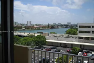 1455 N Treasure Dr, North Bay Village, FL 33141 - Photo 12