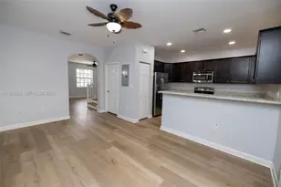 3213 SE 6th St, Homestead, FL 33033 - Photo 10