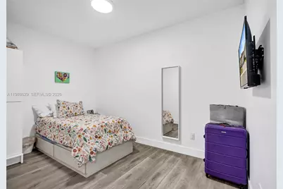 4928 SW 33rd Way, Hollywood, FL 33312 - Photo 22