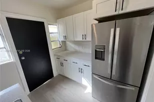 3102 SW 10th St, Miami, FL 33135 - Photo 6