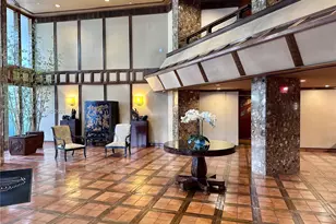 520 Brickell Key Dr, Miami, FL 33131 - Photo 18